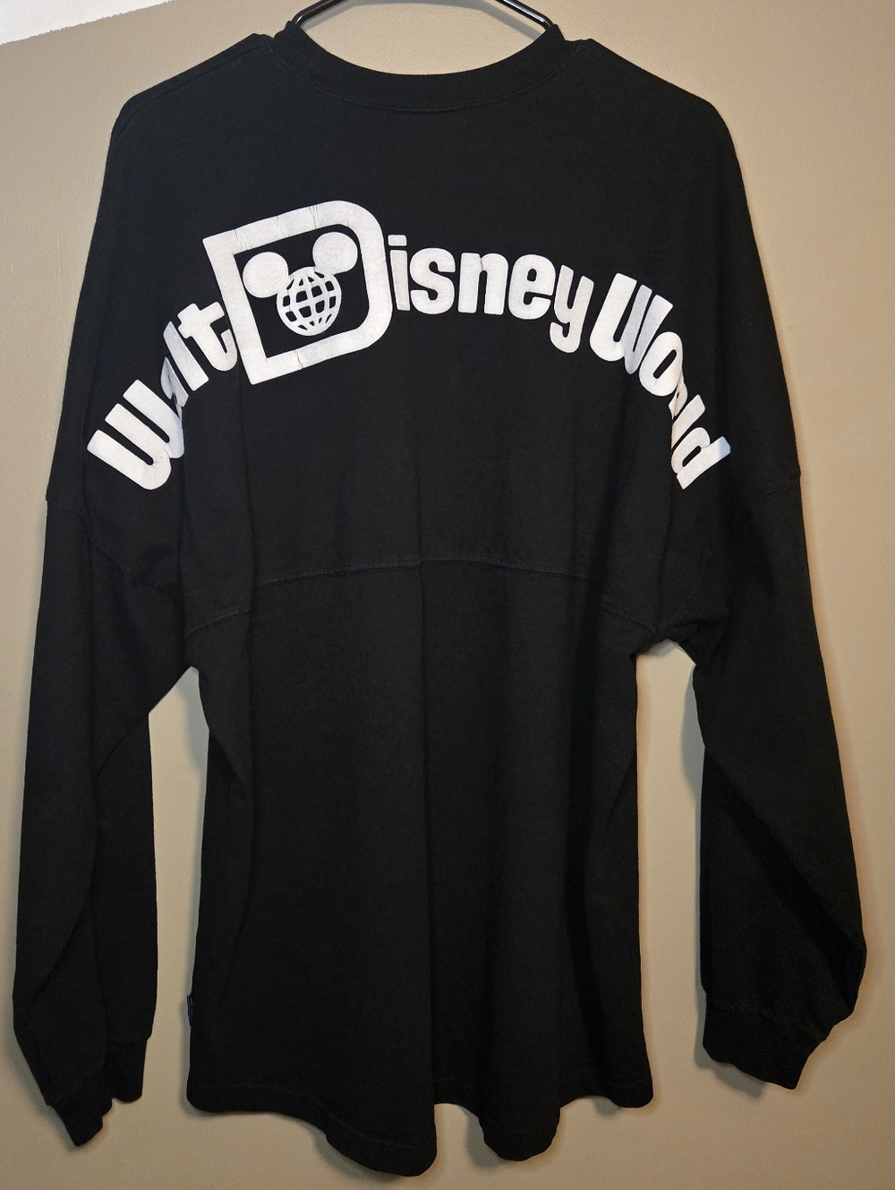 Walt Disney World Adult Spirit Jersey Solid Black Theme Park Mickey Mouse Large